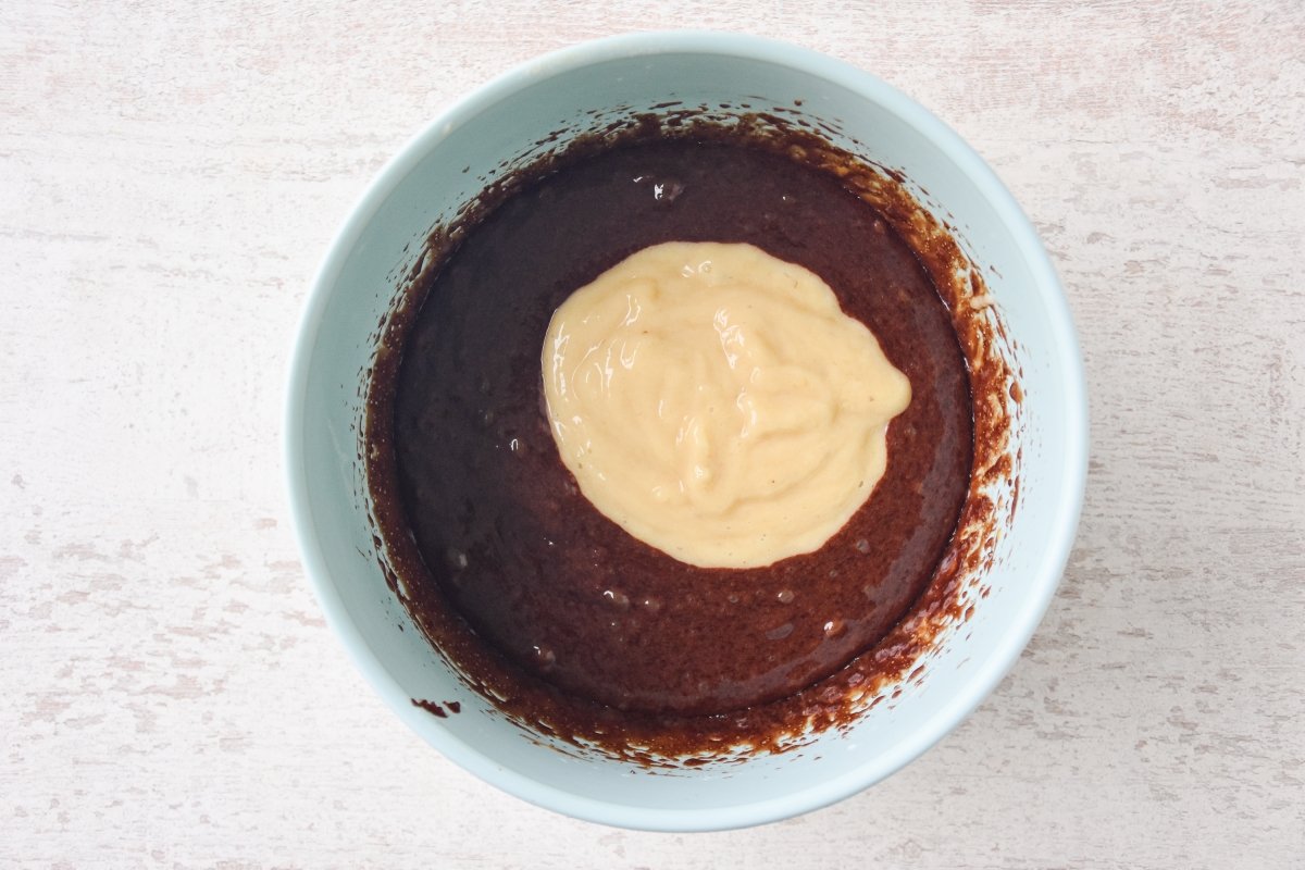 Agregamos los plátanos triturados