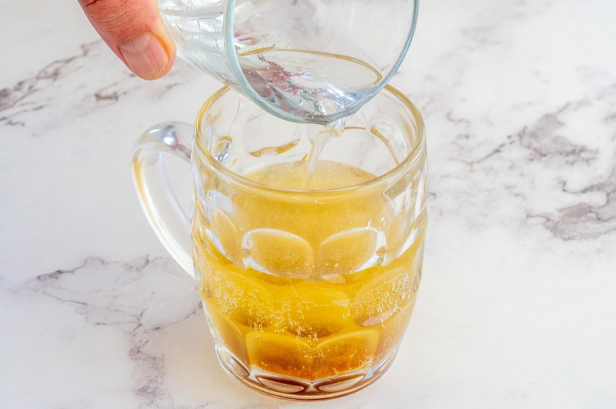 Agua para la cerveza de mantequilla