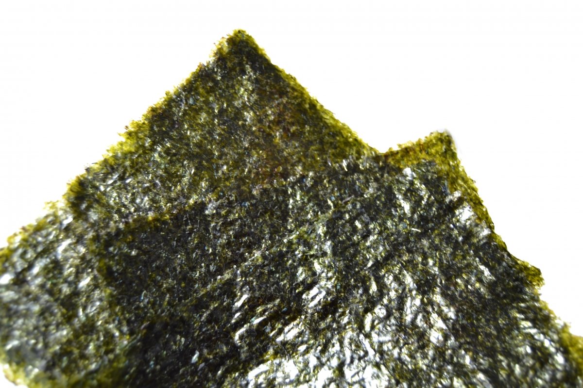 Algunas hojas de alga nori