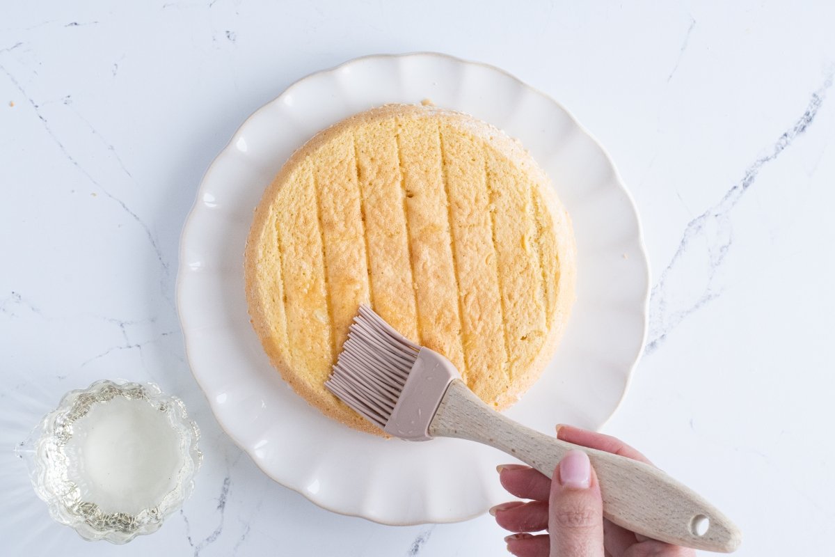 Almibaramos el bizcocho