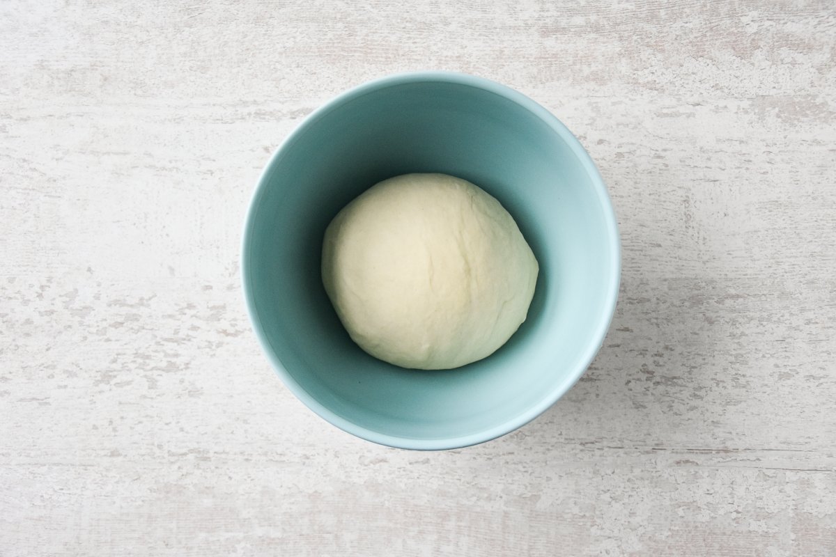 Amasamos los ingredientes del monkey bread