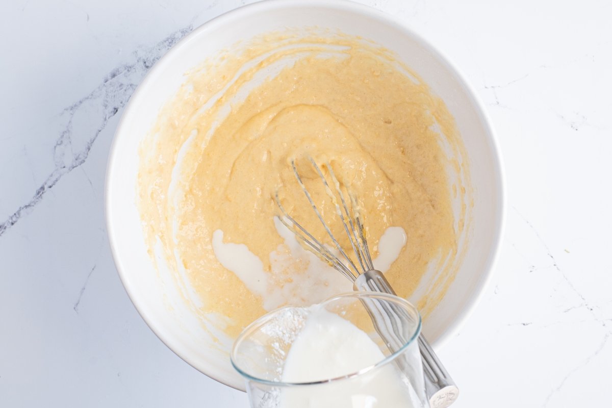 Añadimos el buttermilk de los aebleskiver