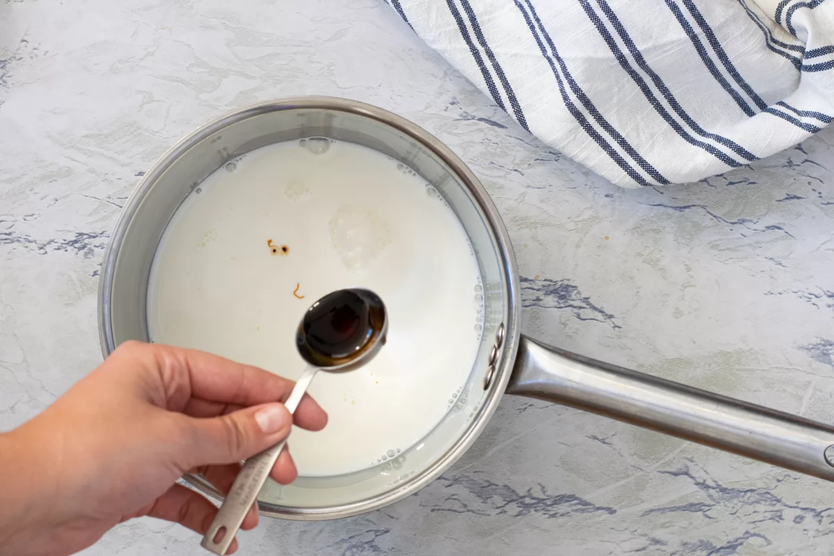 añadir vainilla crema bizcocho crema pastelera *