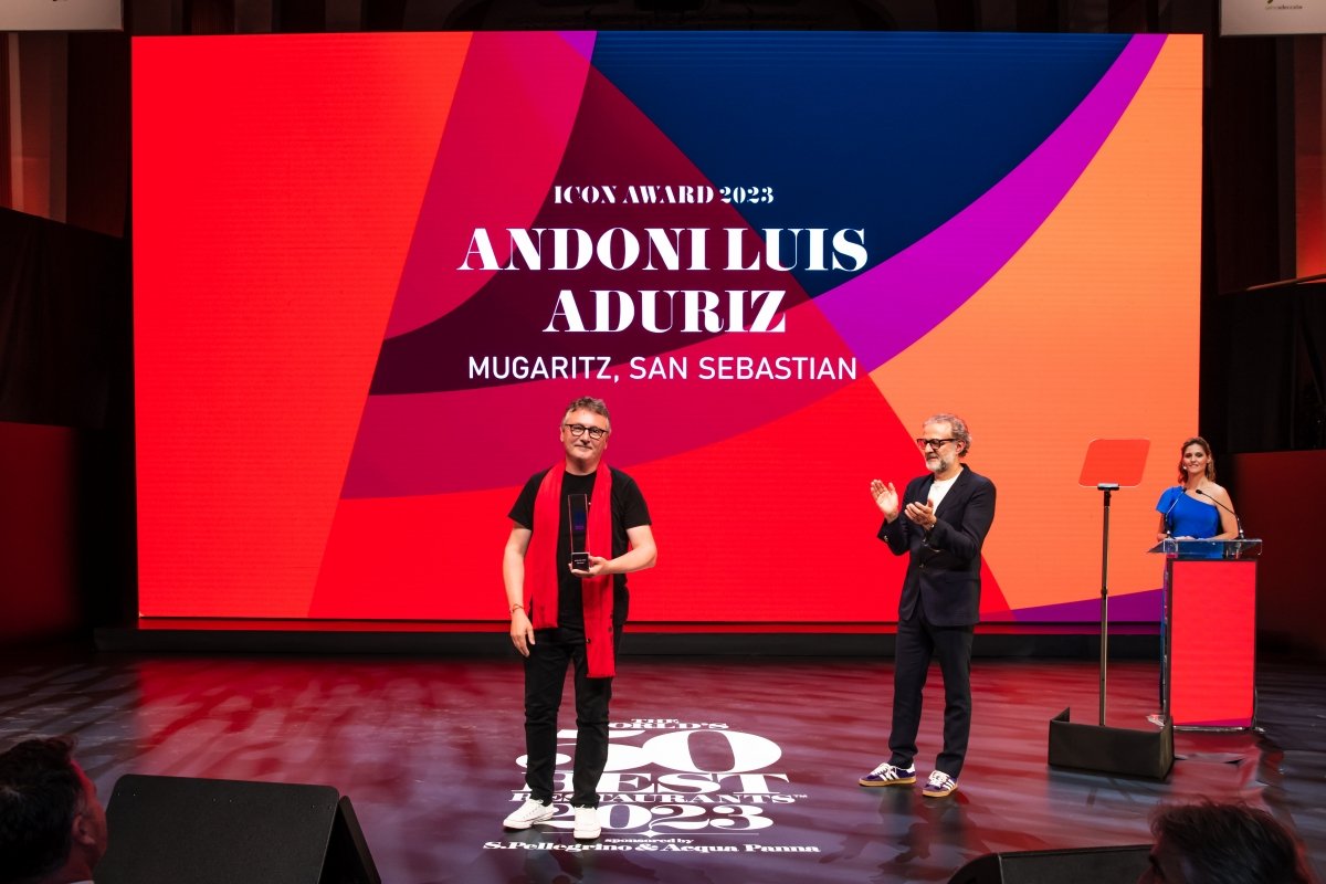 Andoni Luis Aduriz recibe el Icon Award en The World's 50 Best Restaurants 2023