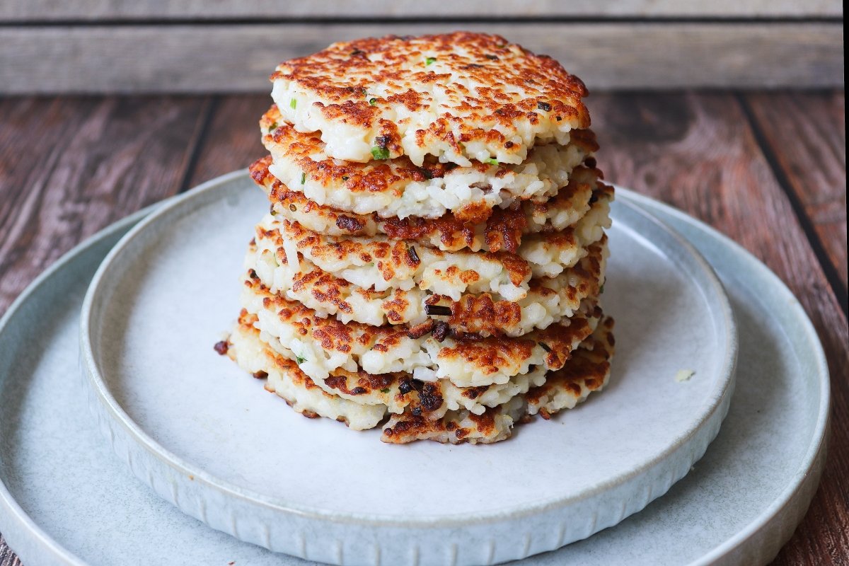 stack rice cakes