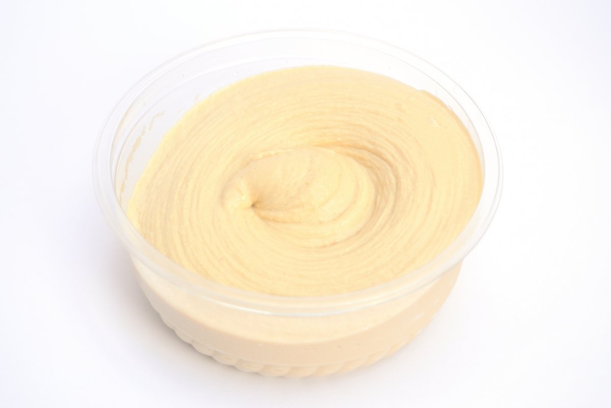 Aspecto de la crema untable de garbanzos hummus de Mercadona