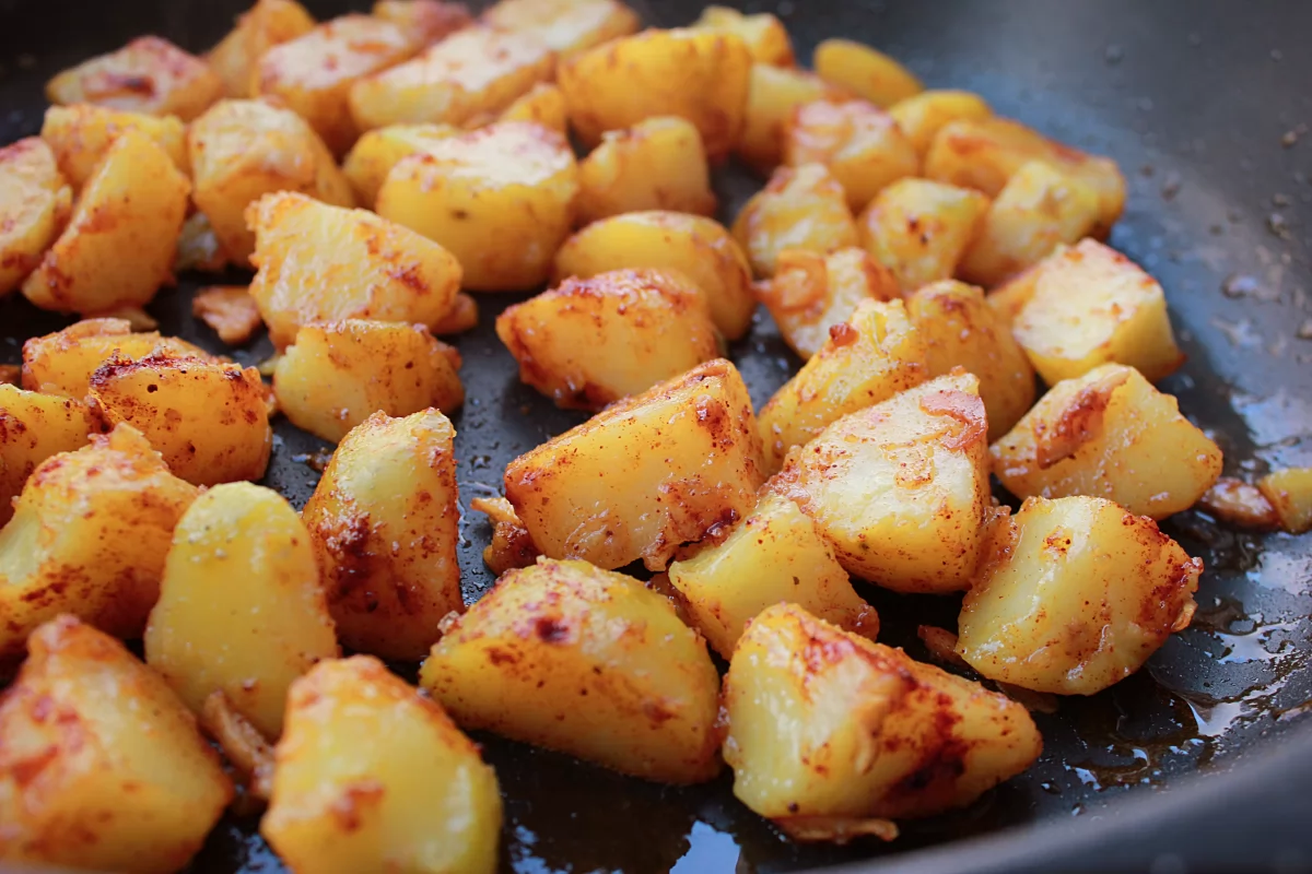 Aspecto de las patatas salteadas con pimentón *