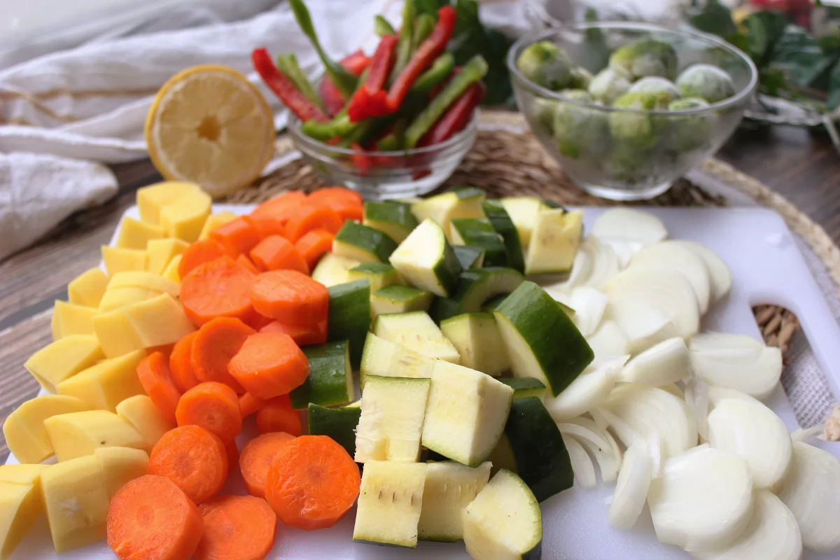 Merluza con verduras al horno 2 Aspecto de los vegetales una vez troceados para asar