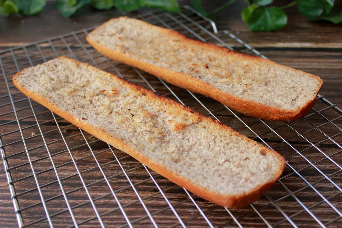 Aspecto del pan integral una vez tostado *