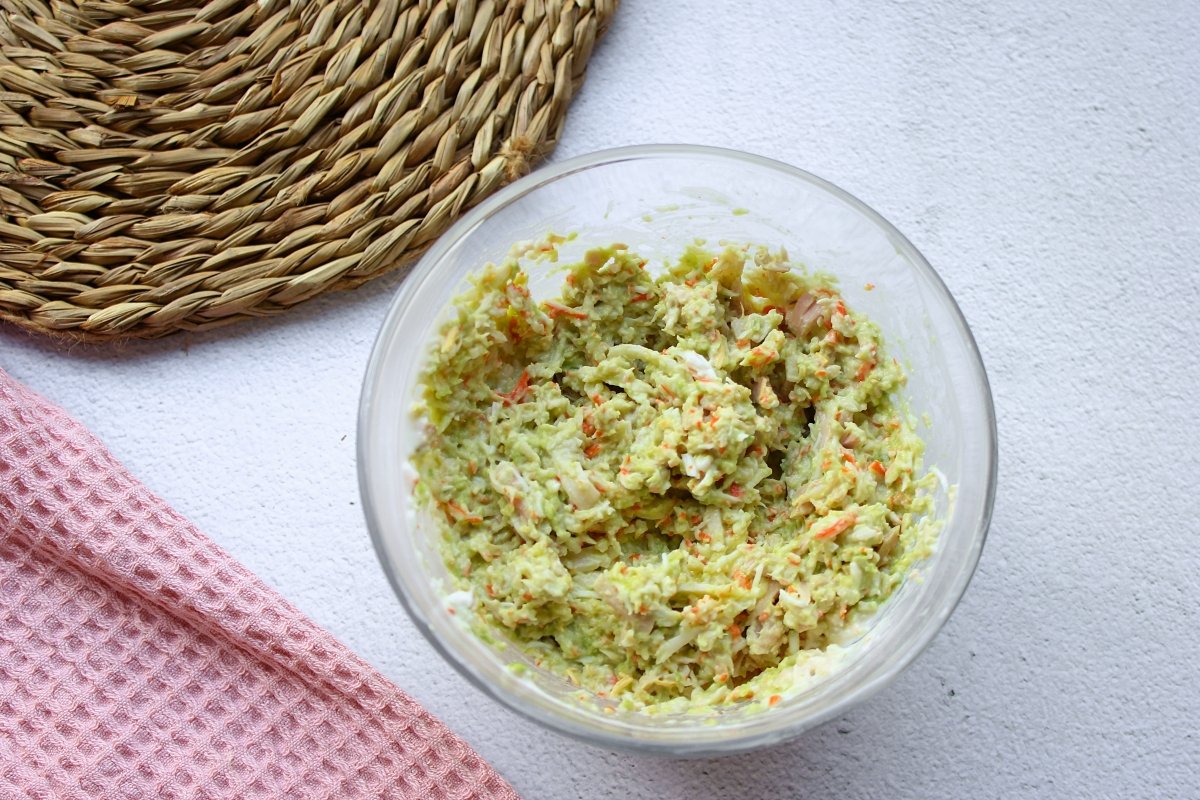 Aspecto del relleno de los rollitos de salmón ahumado