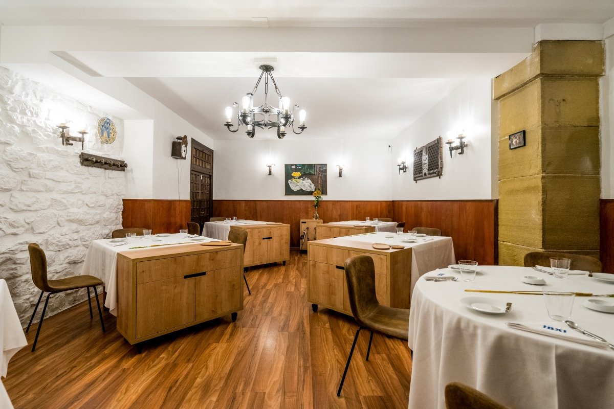 Aspecto del renovado restaurante Ibai de San Sebastián
