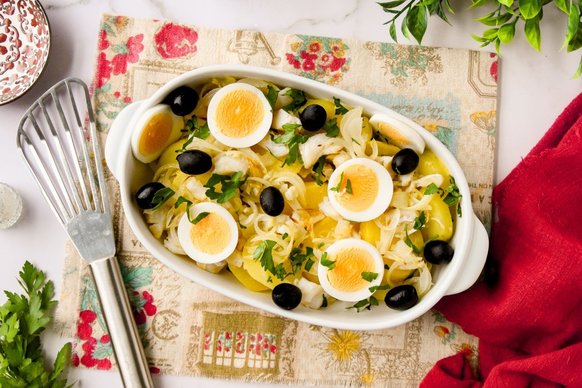 Bacalhau à Gomes de Sá casero