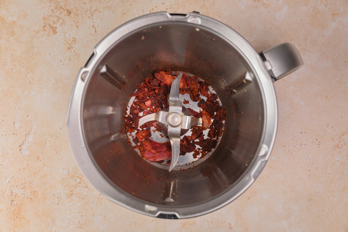 Bacon cortado para el arroz nelba con y sin Thermomix