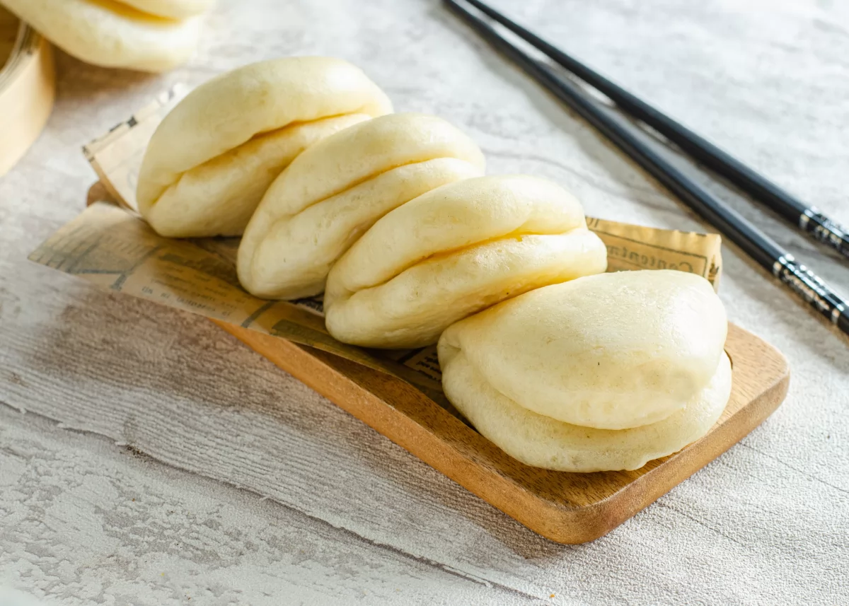 Pan bao o baozi, un icono del street food asiático 2 Baos clásicos rellenos de pollo