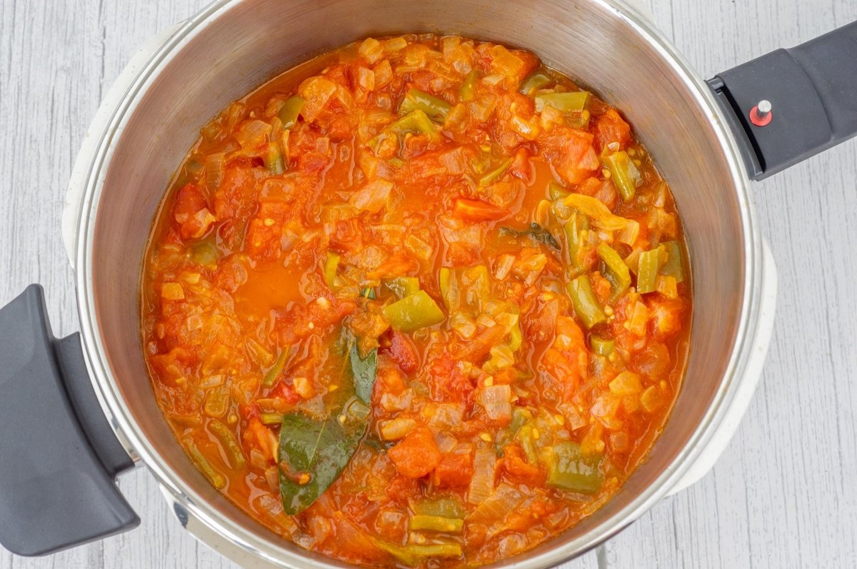 Base para la sopa de tomate extremeña
