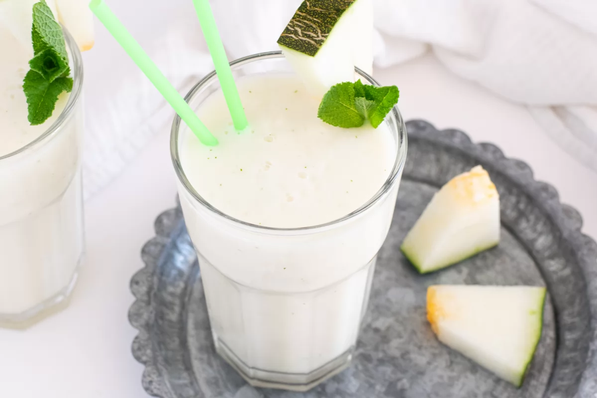 Batido de melón 1 Batido de melón en el vaso
