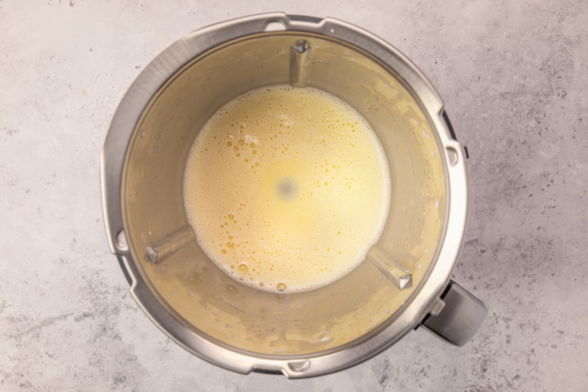 Batiendo las natillas en Thermomix