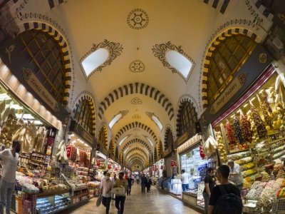 Bazar de las especias de Estambul, una ruta por los sentidos