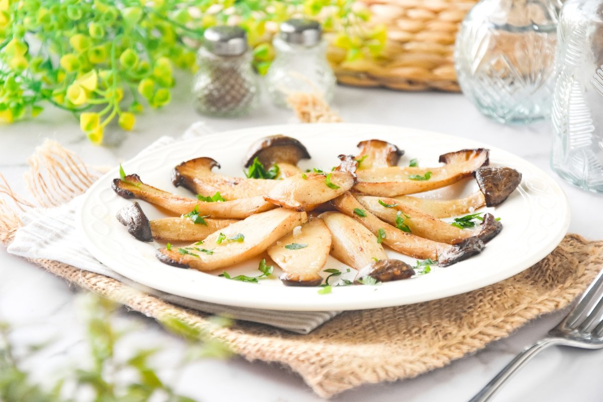 Boletus a la plancha listos para comer