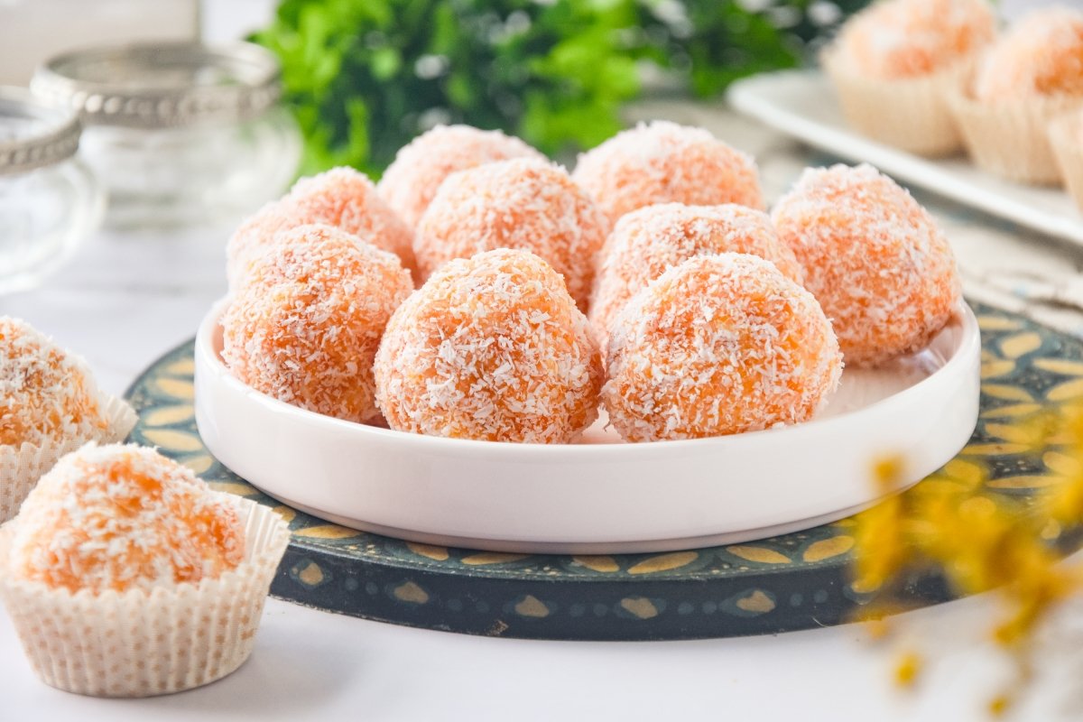 Bolitas de zanahoria y coco caseras