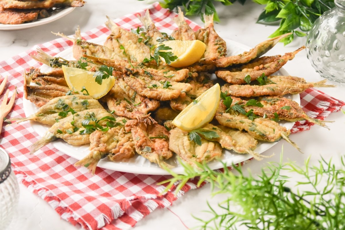 Boquerones al limón listos para comer