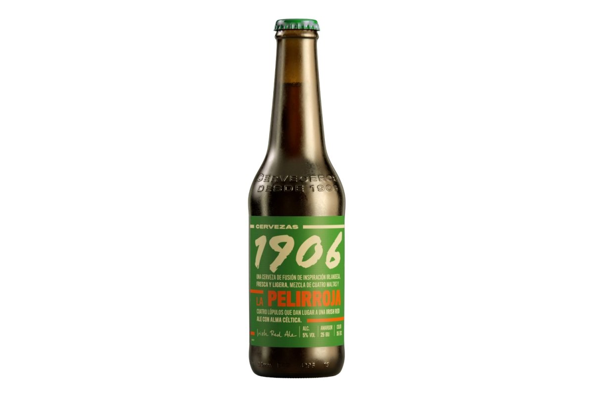 Botella de la cerveza 1906 Galician Irish Red Ale conocida como La Pelirroja