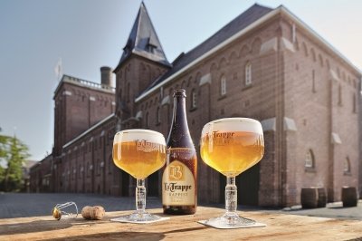 La Trappe Blond, la cerveza Belgian Blonde Ale de las granjas del rey
