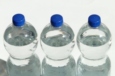 Por qué no rellenar las botellas de agua