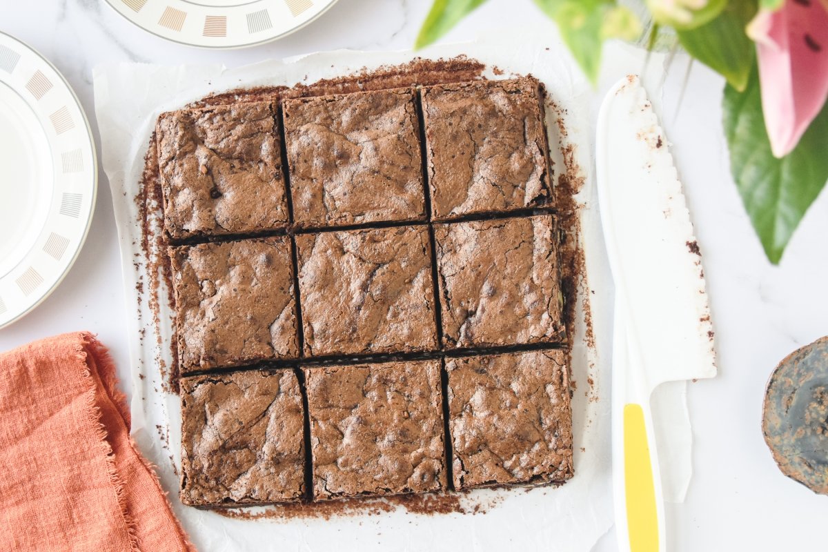 Brownie sin gluten cortado