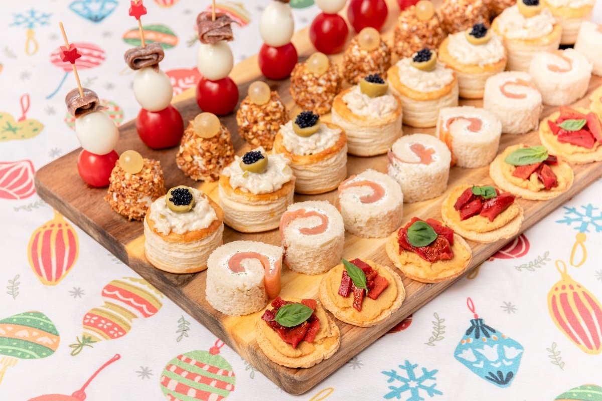 Canapés de Navidad variados