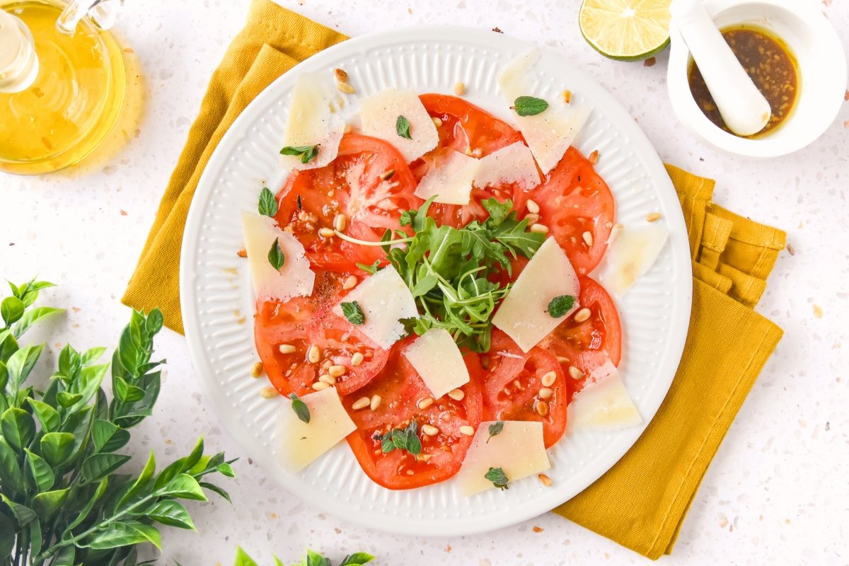 Carpaccio de tomate casero