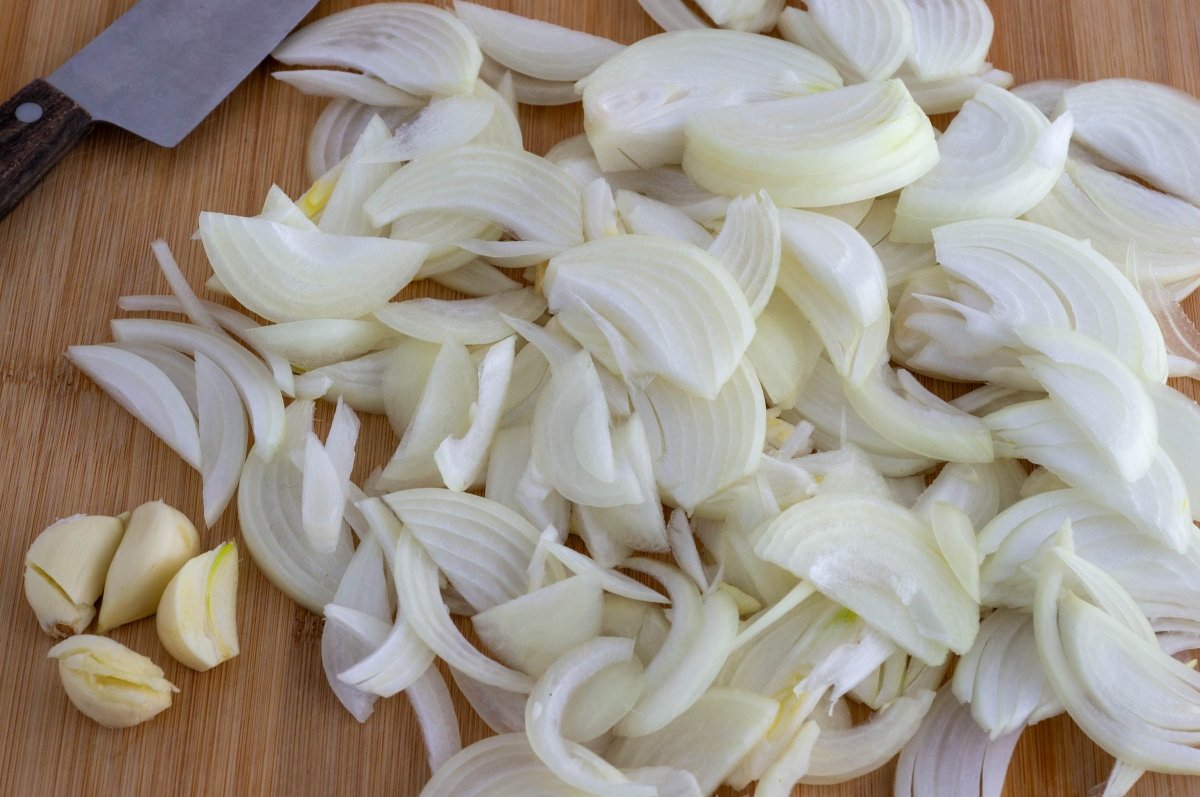 Cebolla y ajo para la sangre encebollada