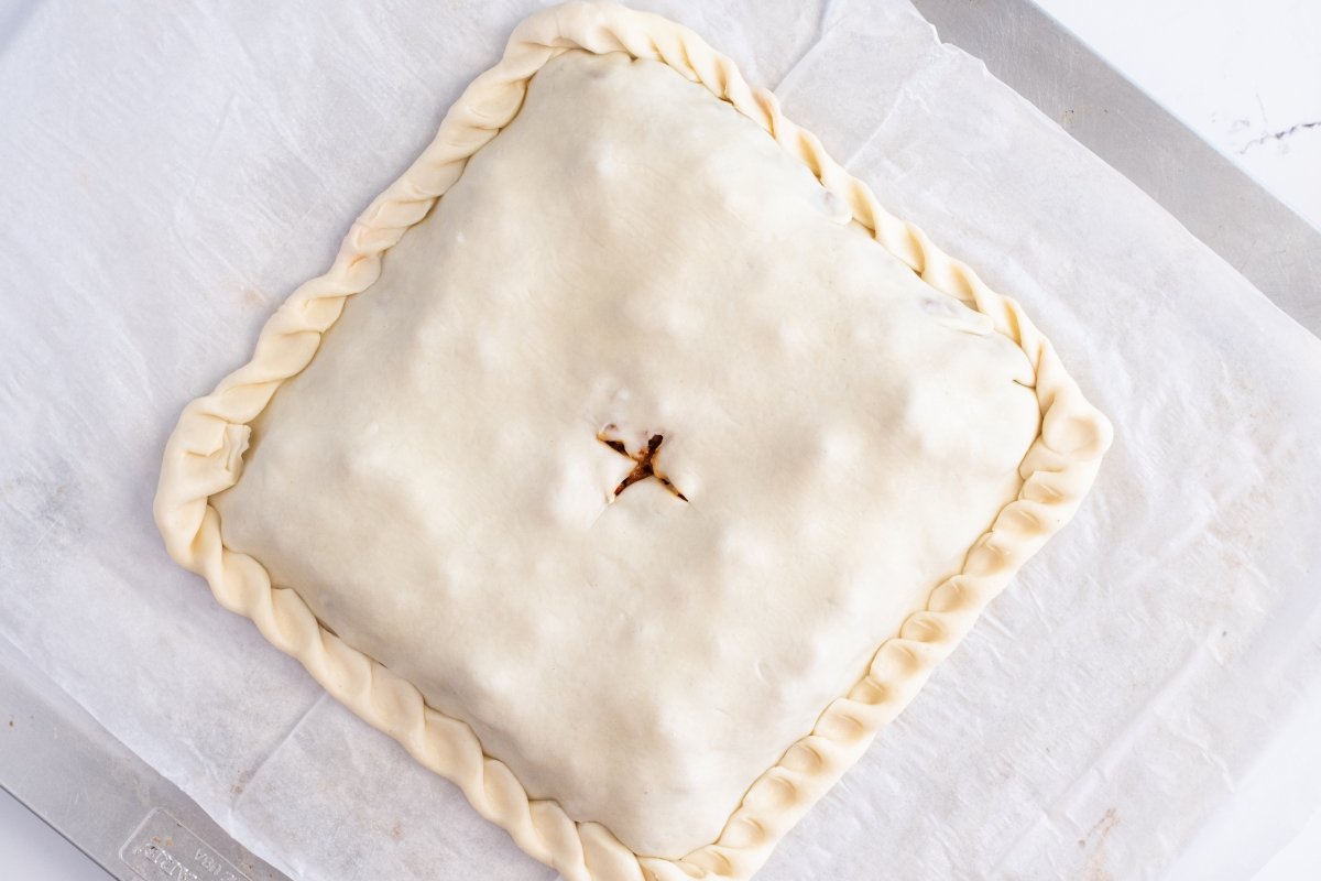 Cerramos los bordes de la empanada
