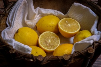 5 maneras de aprovechar los limones sobrantes en tus preparaciones