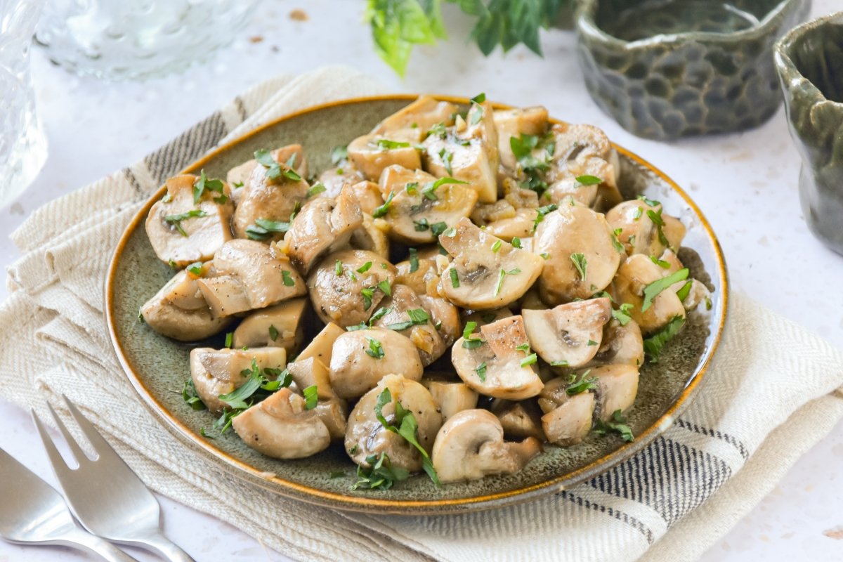 Champiñones salteados caseros