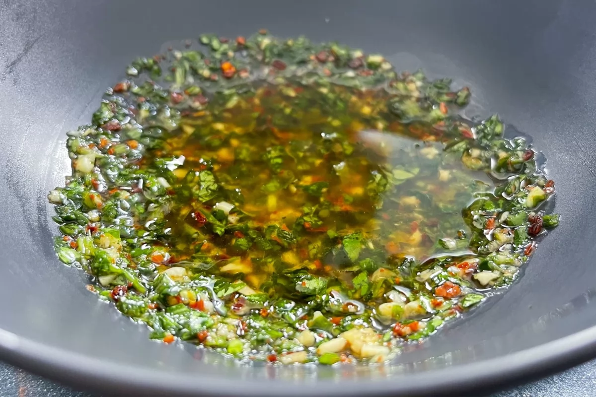 Choripán 5 Chimichurri en reposo durante 24 horas *