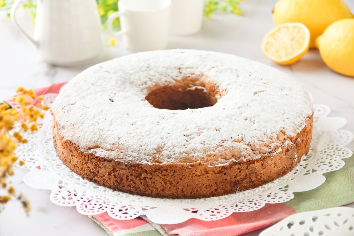 Ciambella con azúcar glas