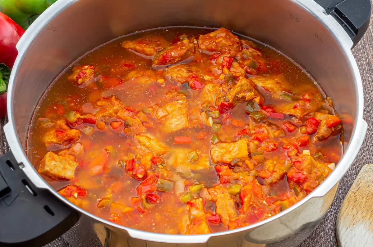 Magro de cerdo al chilindrón 10 Cocción del magro de cerdo al chilindrón