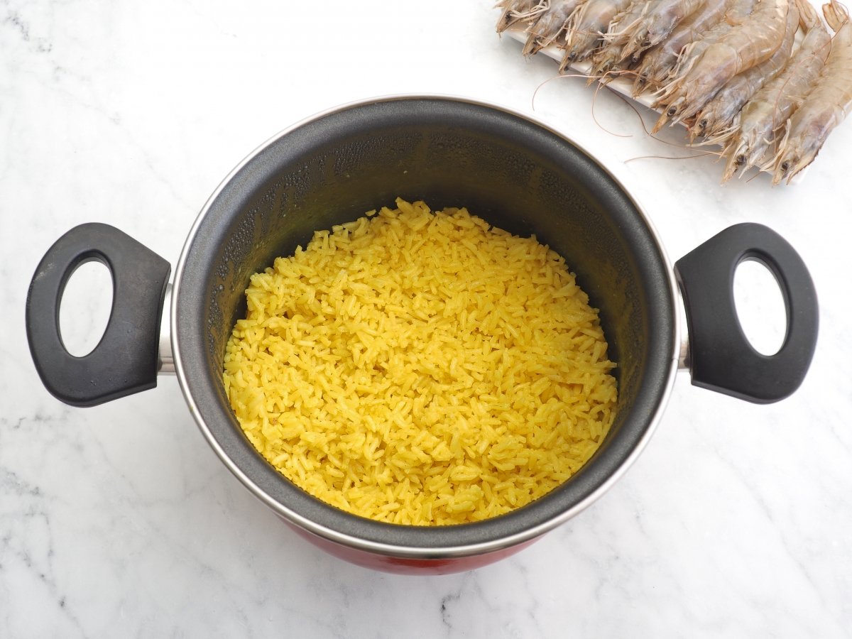 Cocer el arroz con la leche de coco