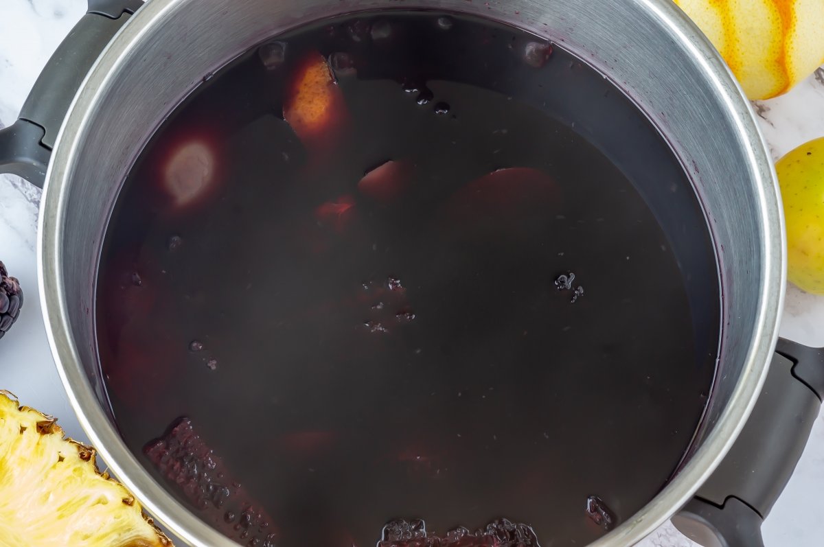 Cocer la chicha morada