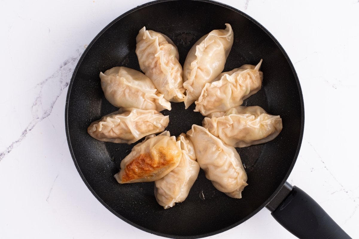 Cocinamos al vapor las gyozas