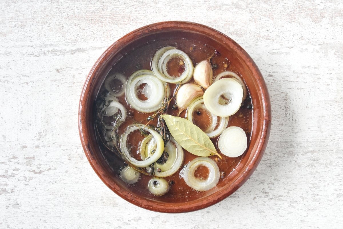 Cocinamos el escabeche para el salmón