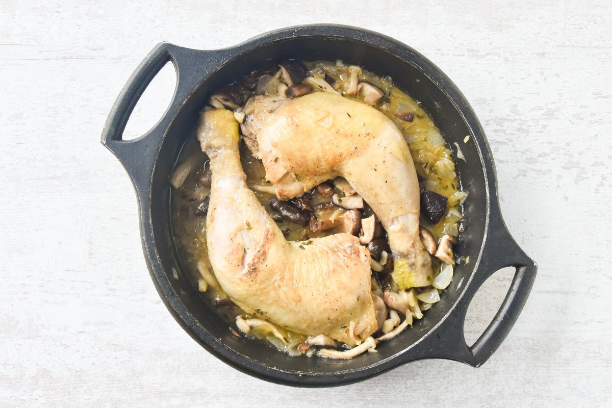Cocinamos el pollo con setas