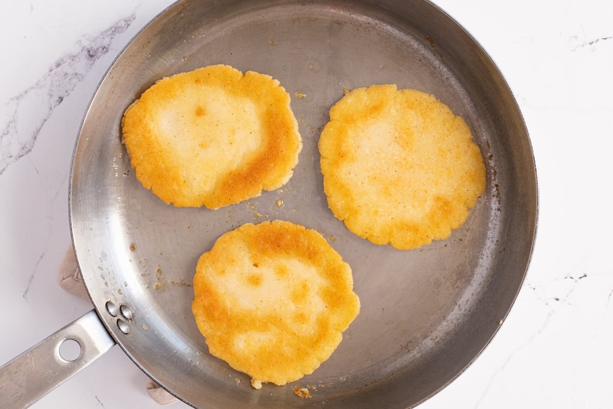 Cocinamos la masa de las gorditas mexicanas