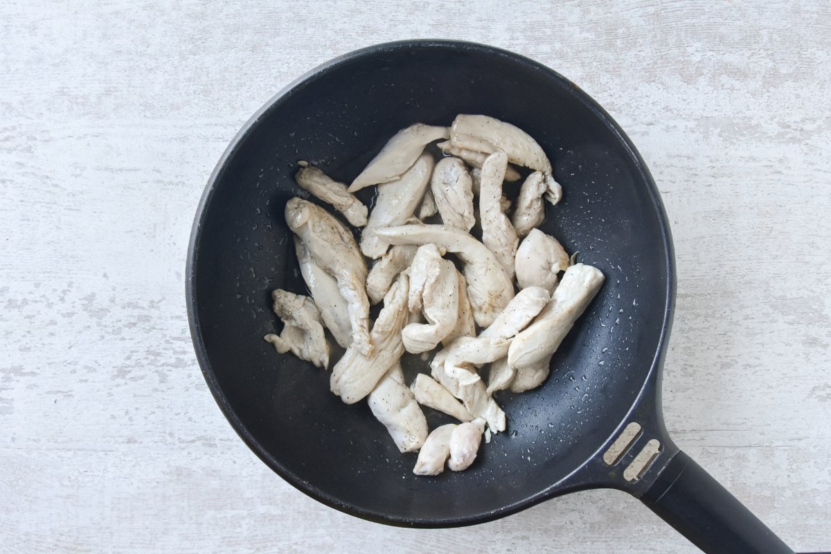 Cocinamos las tiras de pollo