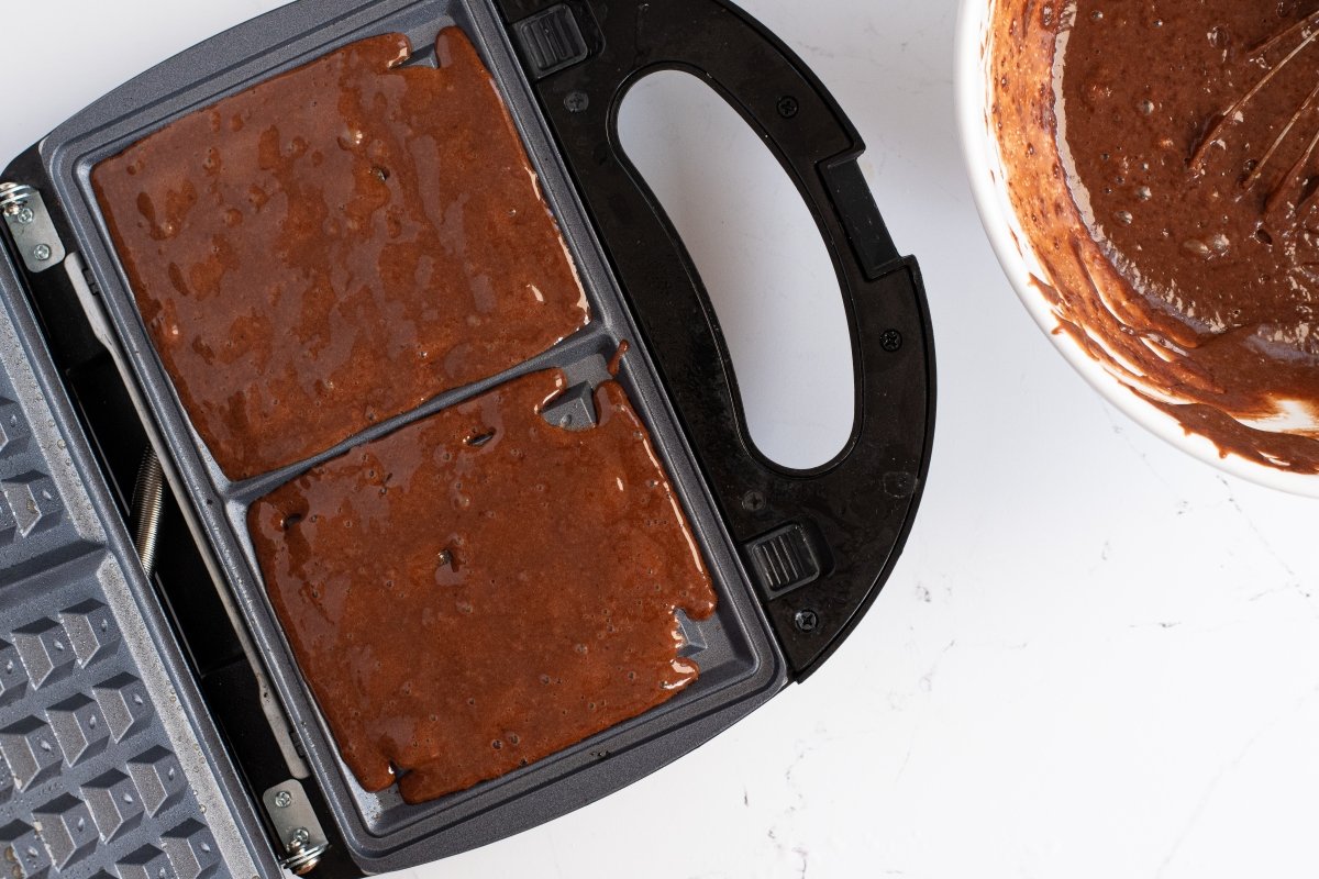 Cocinamos los gofres de chocolate