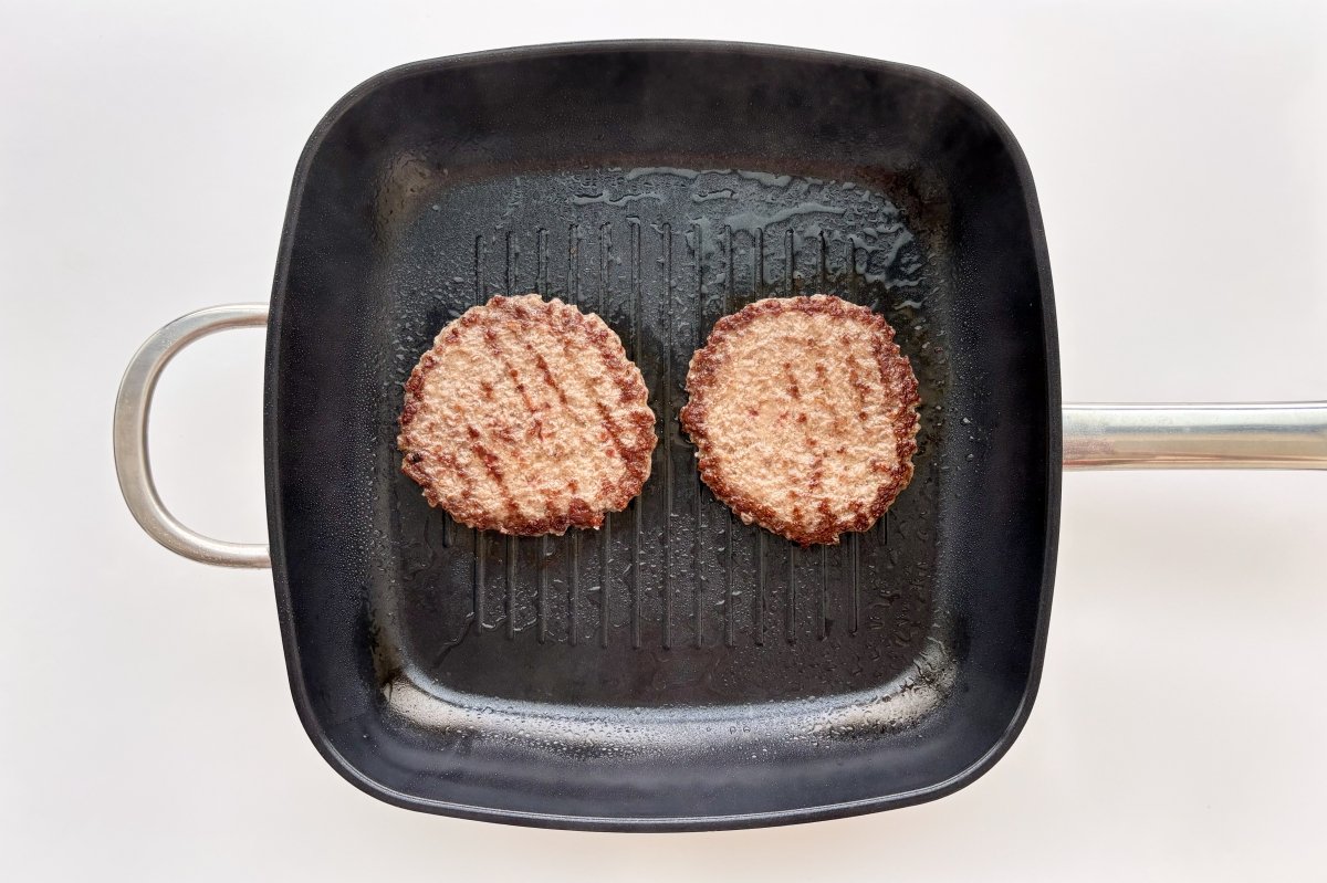 Cocinando la Smash Burger de Mercadona