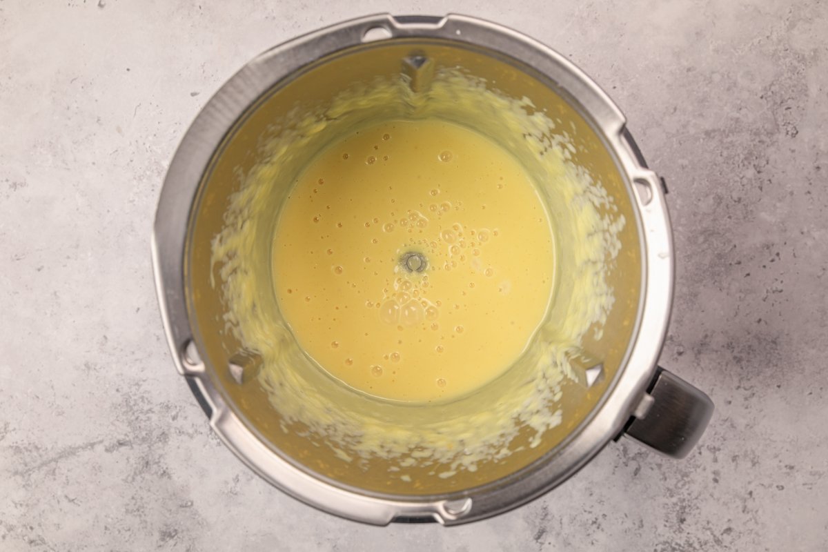 Cocinando las natillas en Thermomix