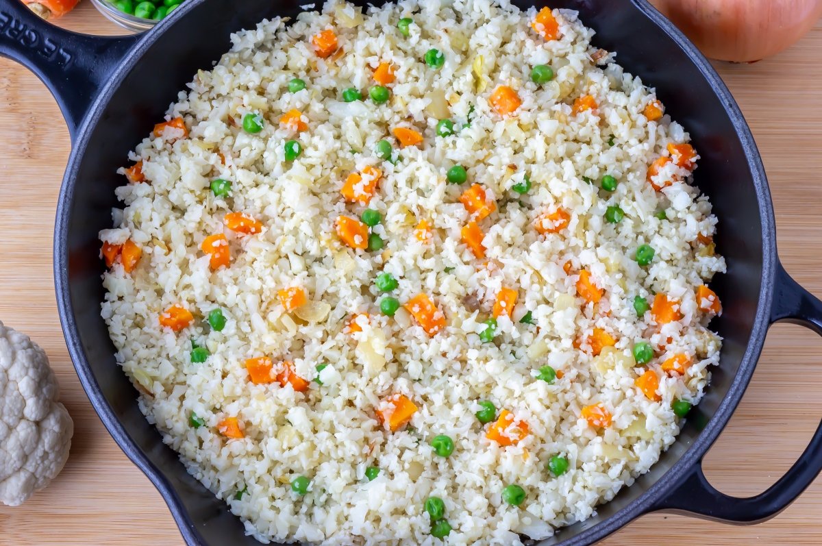Cocinar el arroz de coliflor