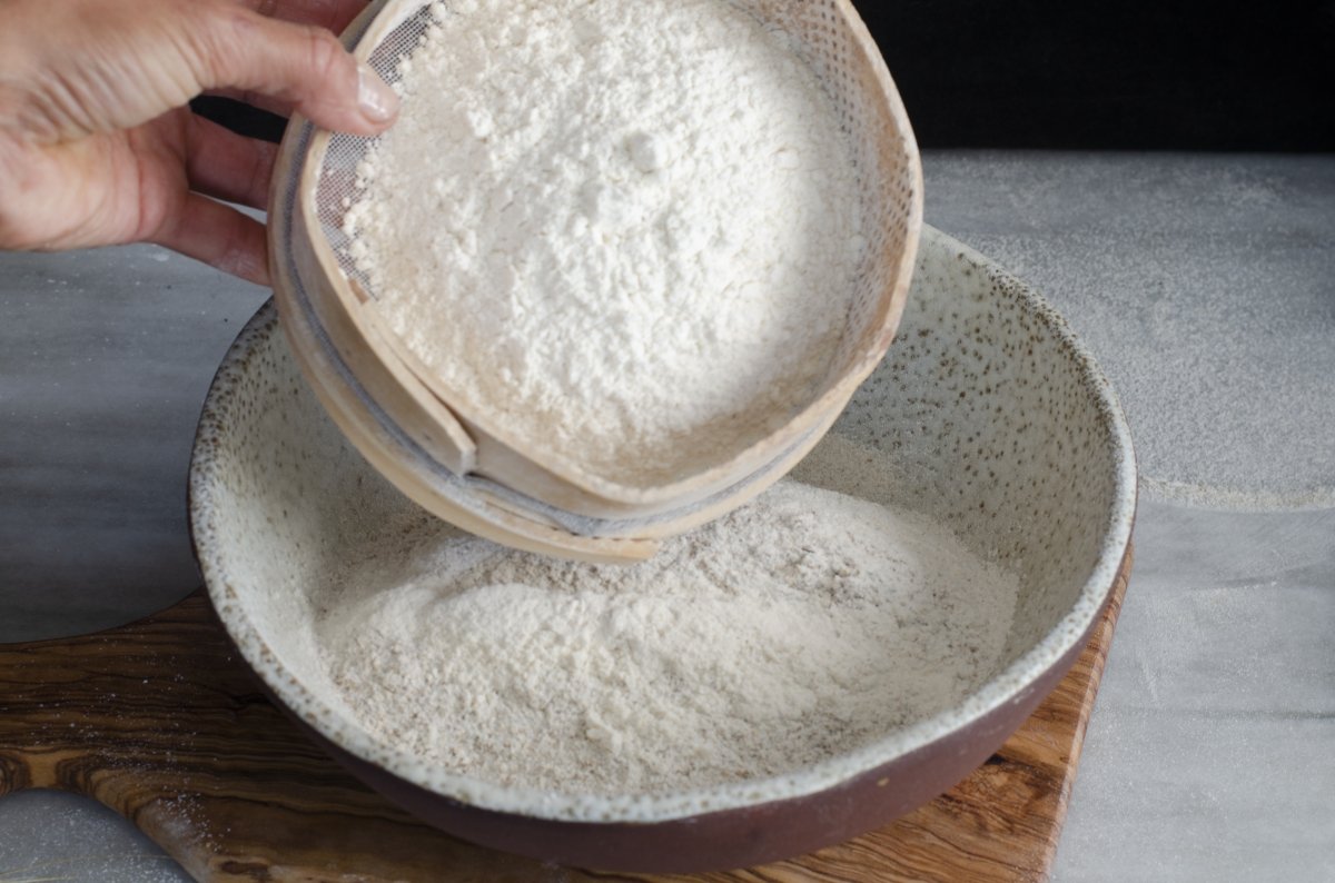 Put the flours in a bowl